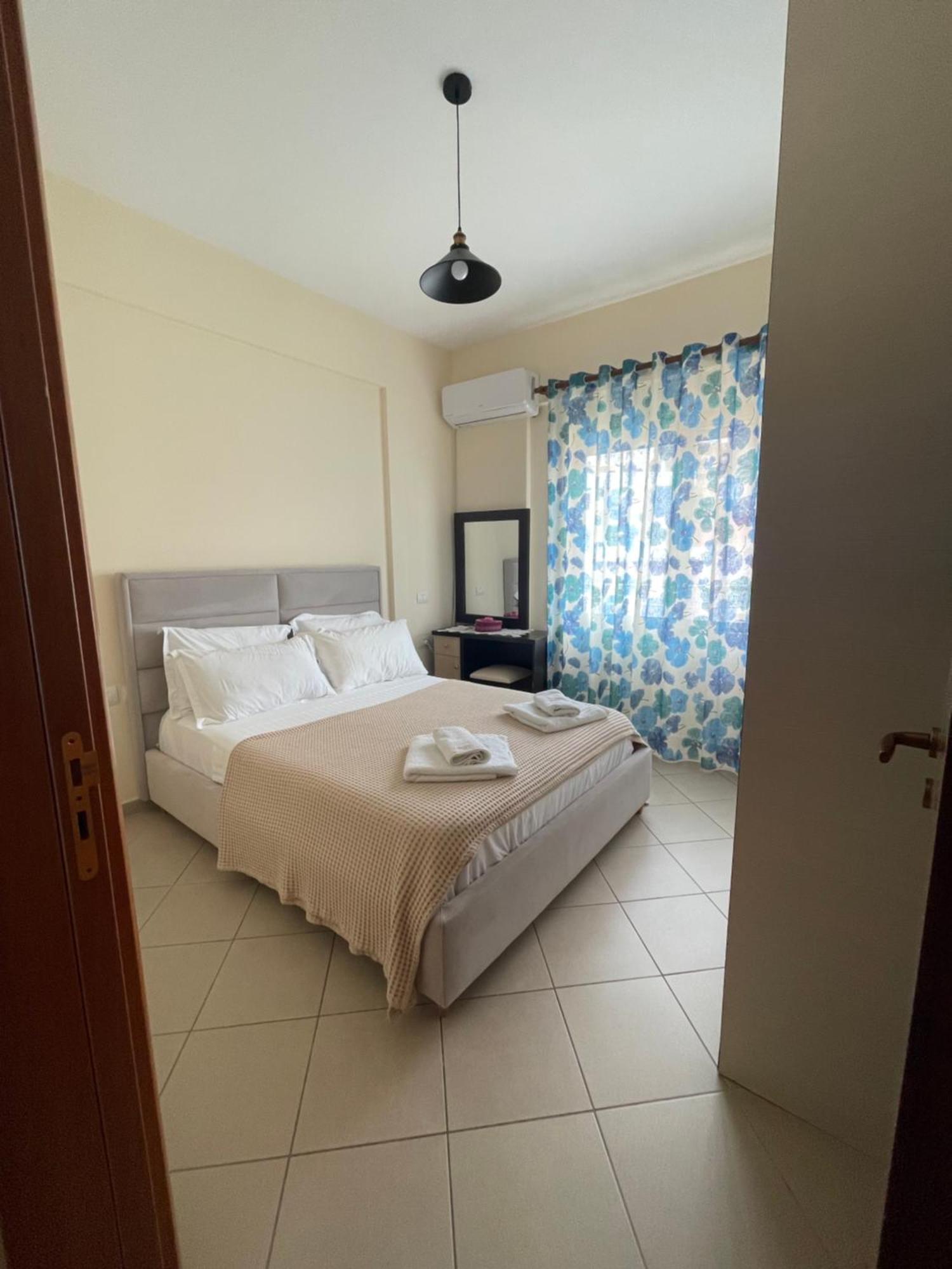 Ioanian Blue Apartament Himare Exterior photo